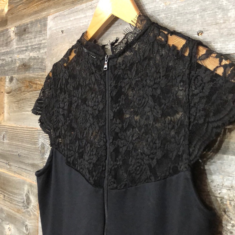 LBD | Alison Andrews | Lace Dress | M - Picture 6 of 8
